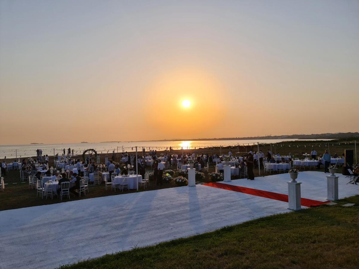 Sporkoey Hotel & Beach Club Darica  Exterior photo