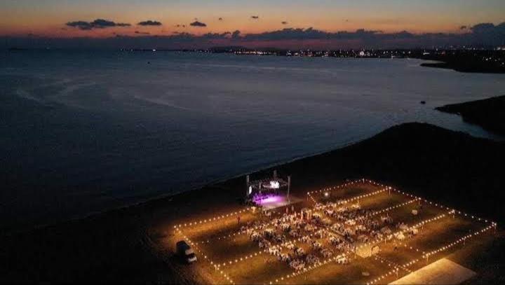 Sporkoey Hotel & Beach Club Darica  Exterior photo